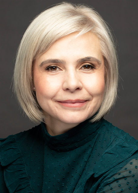 Headshot of Cara Petrovicz